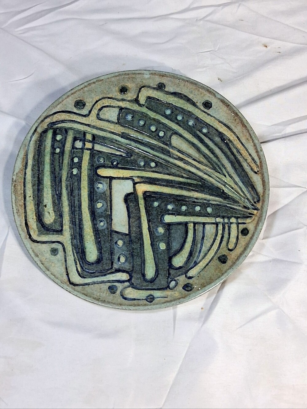 8" Intricate Geometric Linnwood Multi-toned 1962 Wall Home Decor Plate